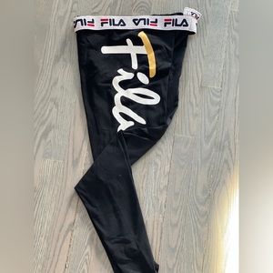 Fila NWOT medium leggings